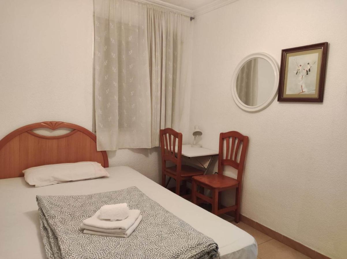 30-3- Бюджетная Комната В Квартире Для 2 Человека, Alicante Διαμέρισμα Εξωτερικό φωτογραφία